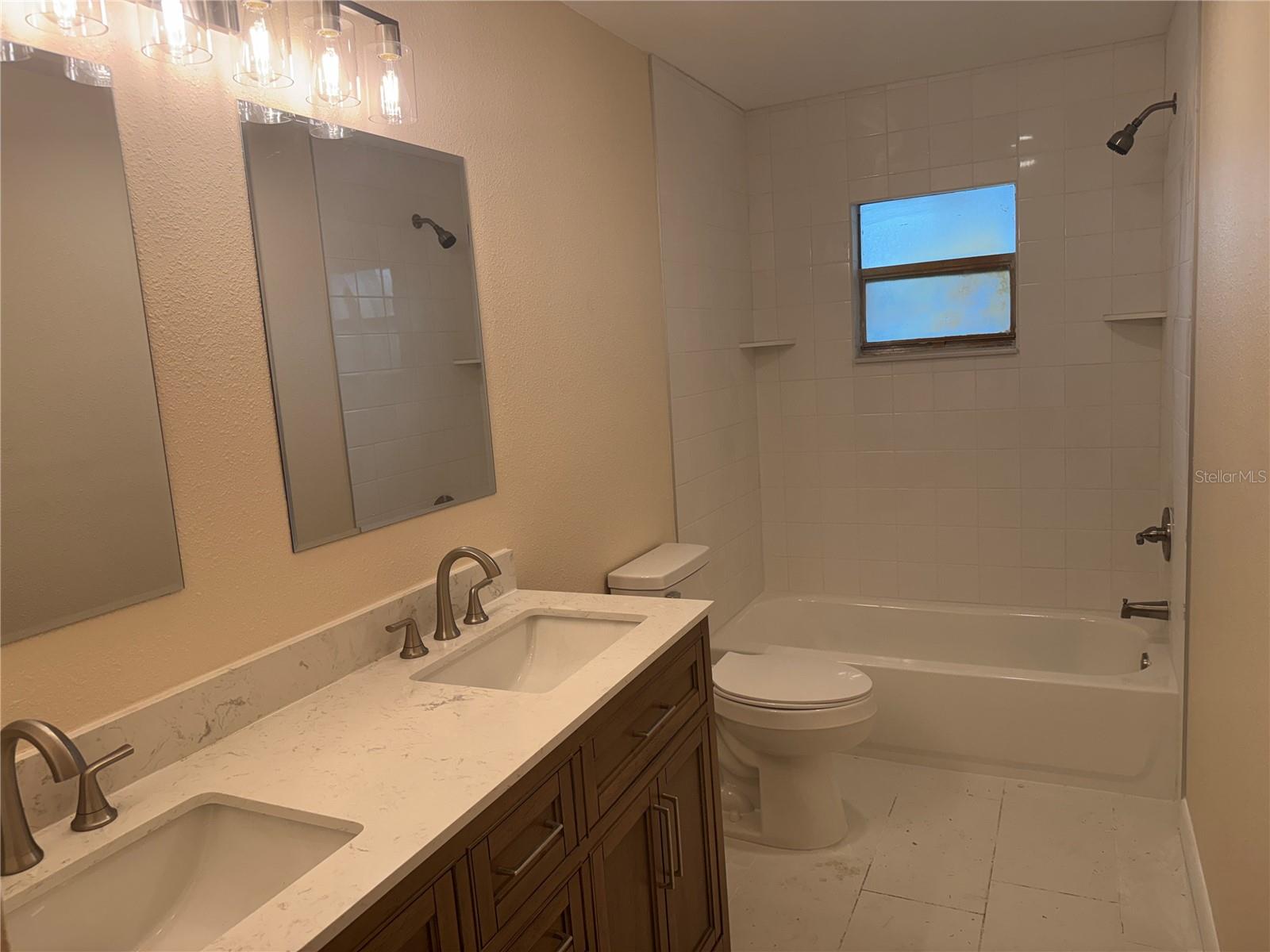 LAKE PADGETT ESTATES - Residential