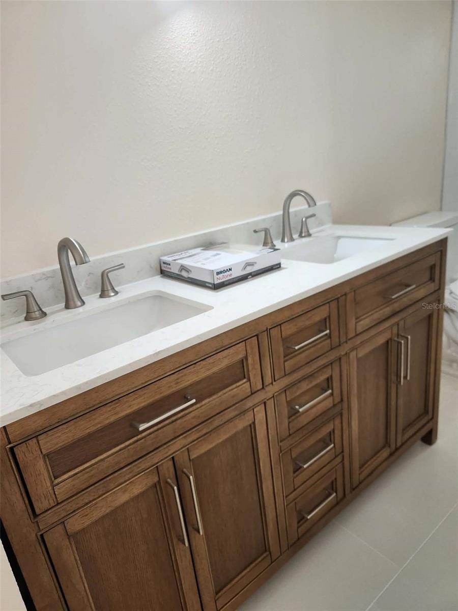 LAKE PADGETT ESTATES - Residential