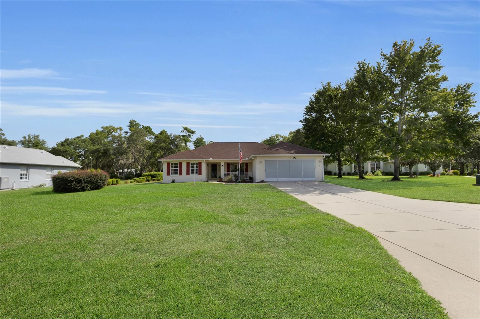 KINGSLAND COUNTRY ESTATES WHISPERING PINES - Residential