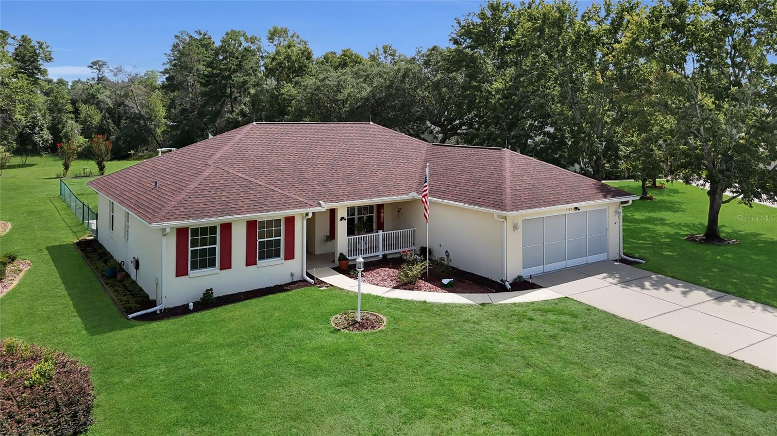 KINGSLAND COUNTRY ESTATES WHISPERING PINES - Residential