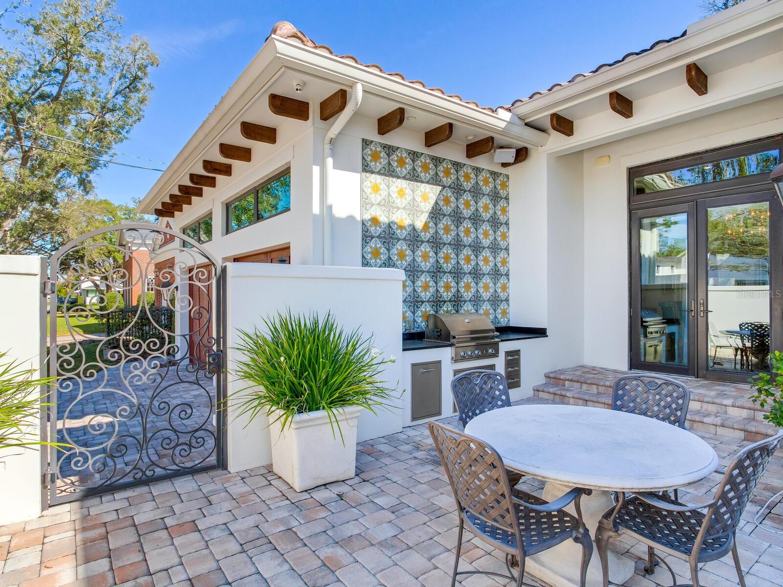 GOLF VIEW PLACE - Residential