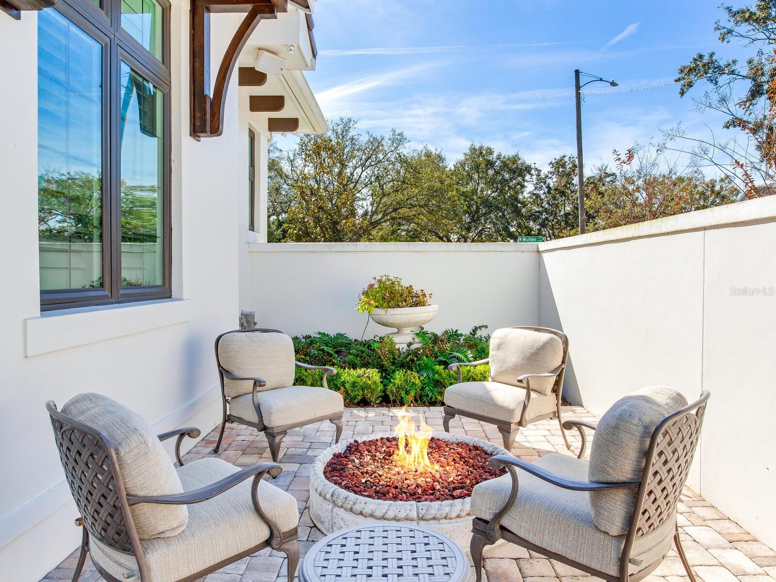GOLF VIEW PLACE - Residential