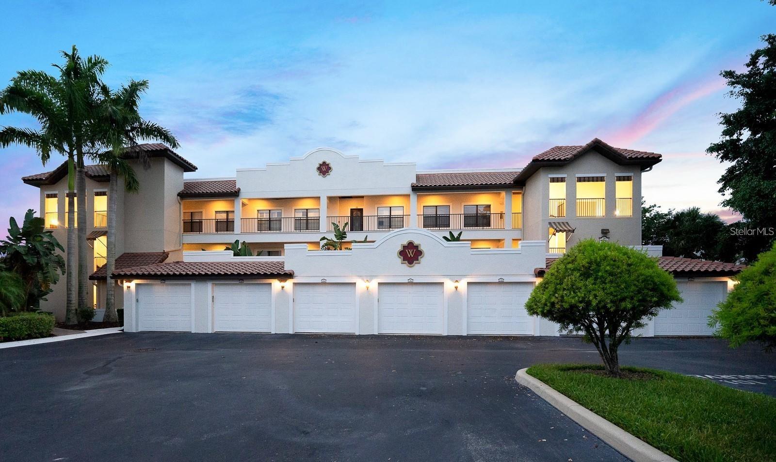 WINDWARD/LK CONWAY - Residential Lease