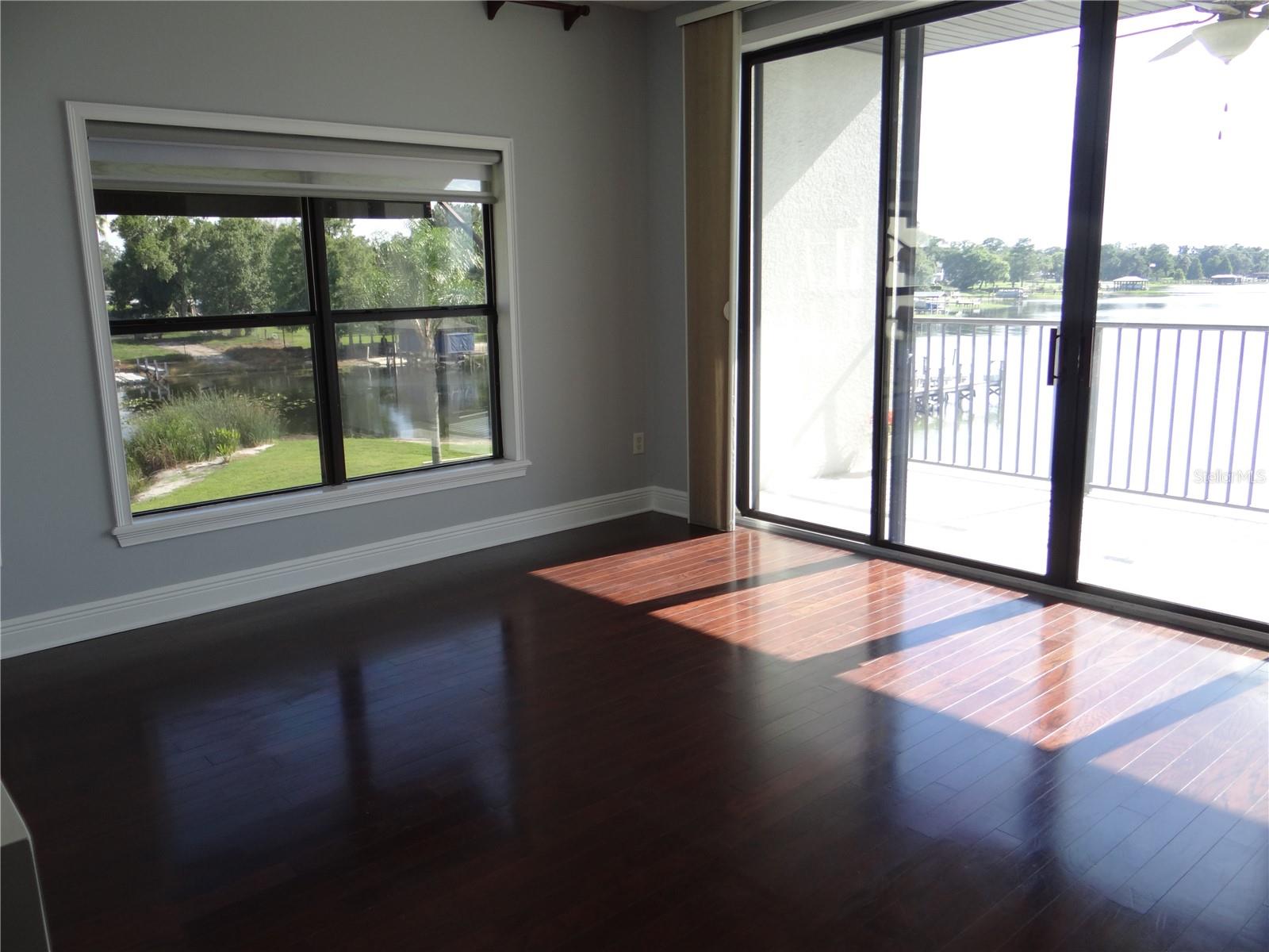 WINDWARD/LK CONWAY - Residential Lease