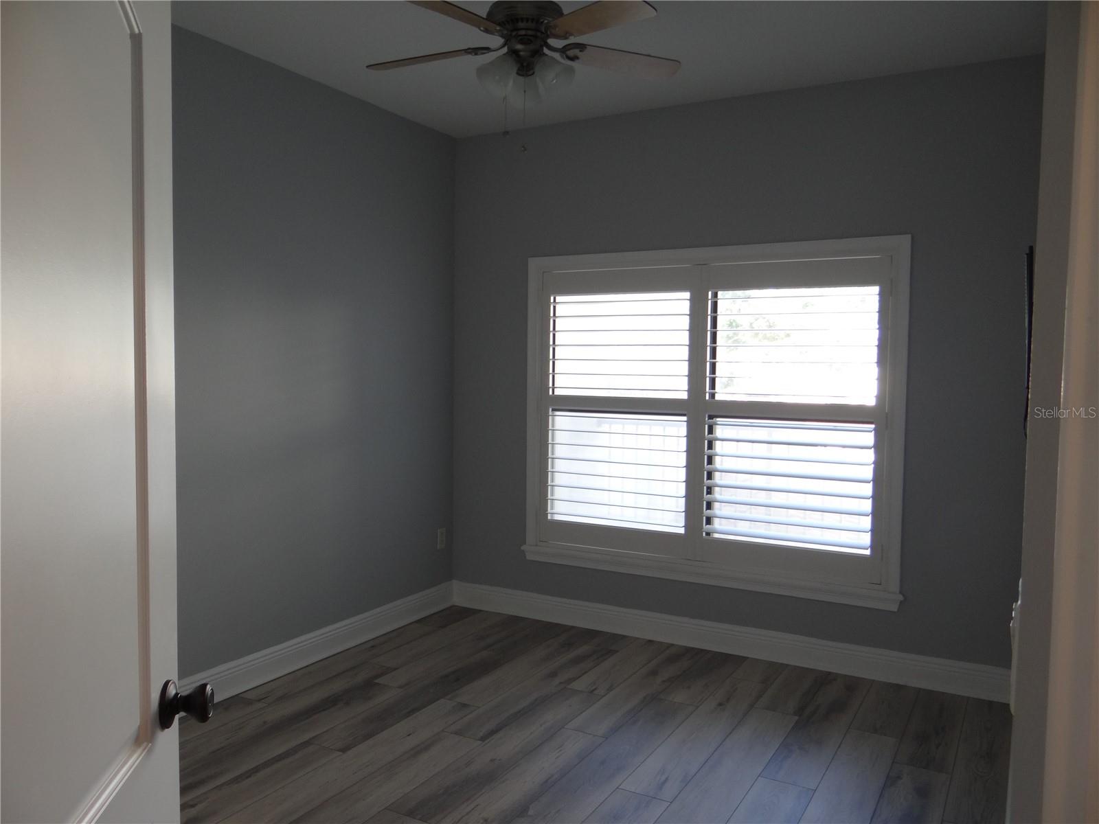 WINDWARD/LK CONWAY - Residential Lease