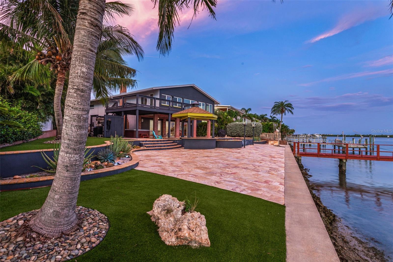 CRYSTAL ISLAND 1ST ADD - Residential