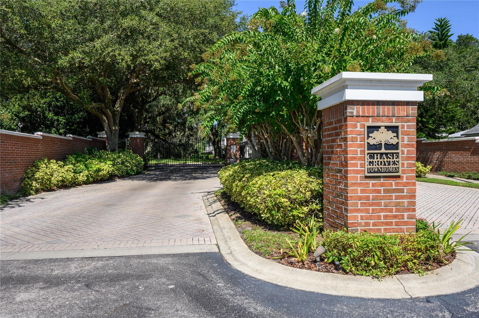 CHASE TWNHMS - Residential Lease