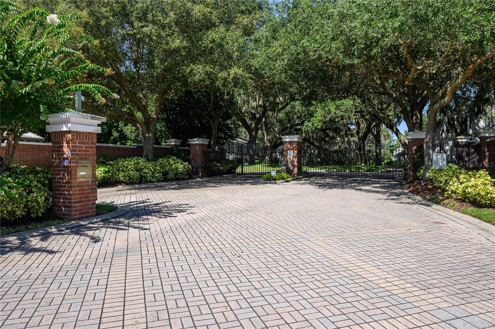 CHASE TWNHMS - Residential Lease