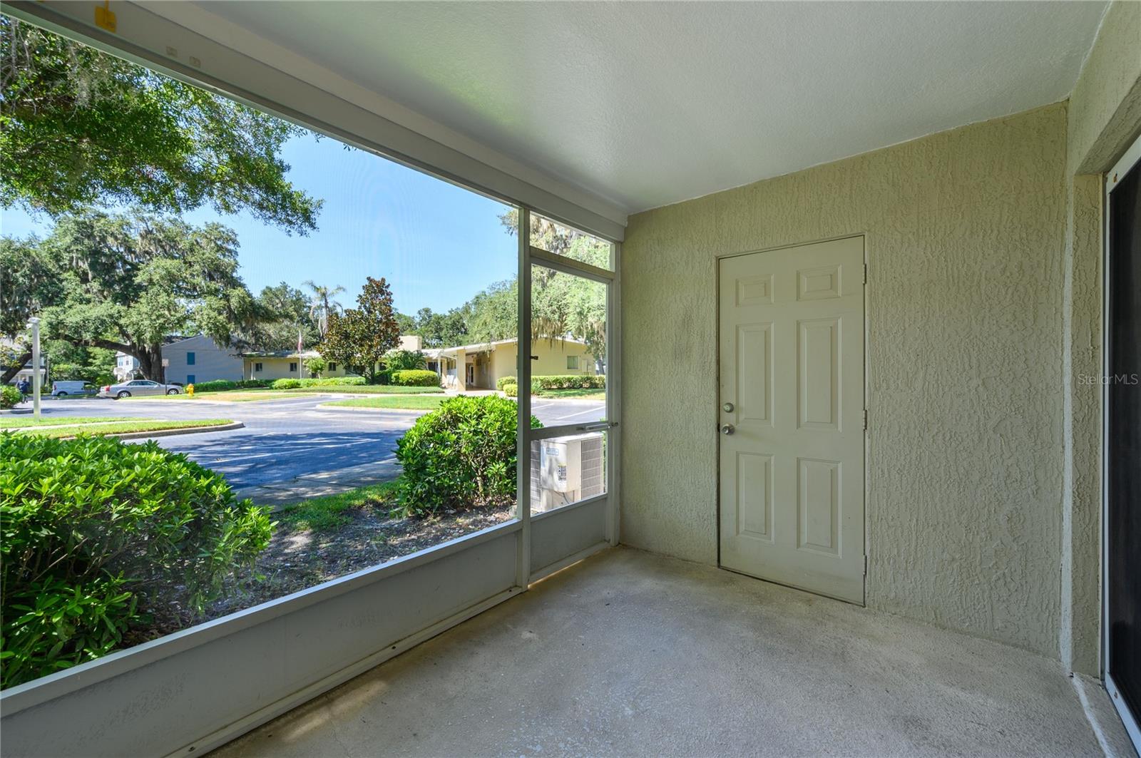 CHASE TWNHMS - Residential Lease