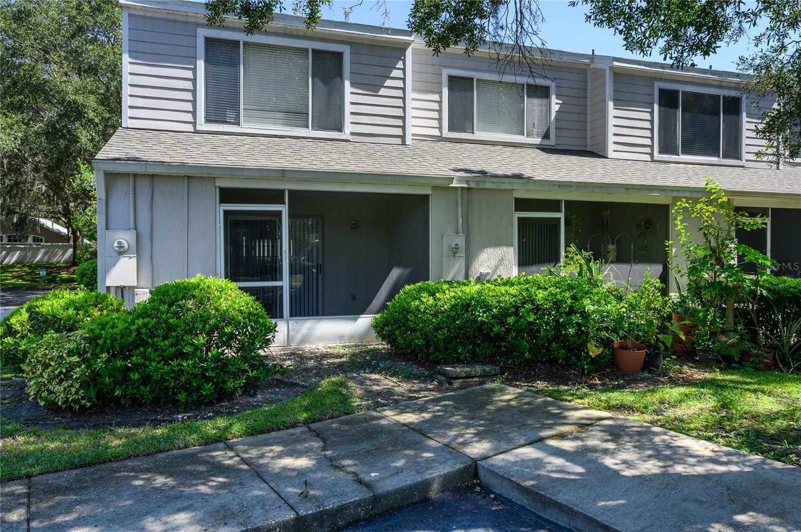 CHASE TWNHMS - Residential Lease