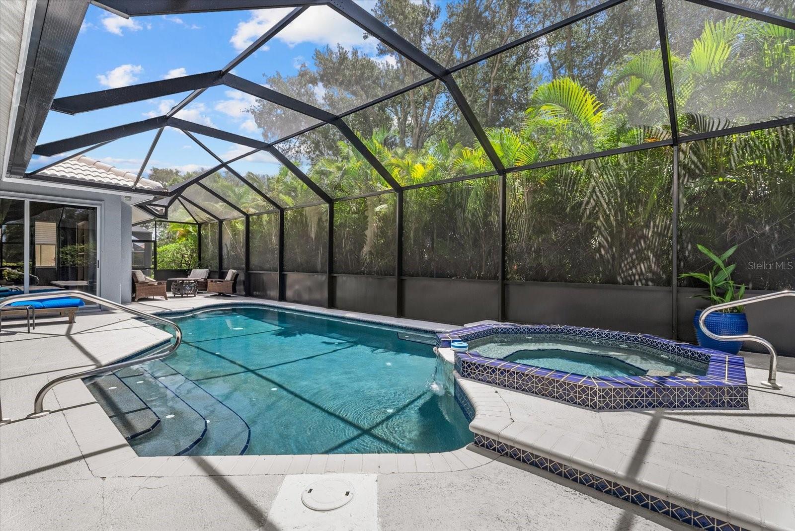 VENICE GOLF & COUNTRY CLUB - Residential