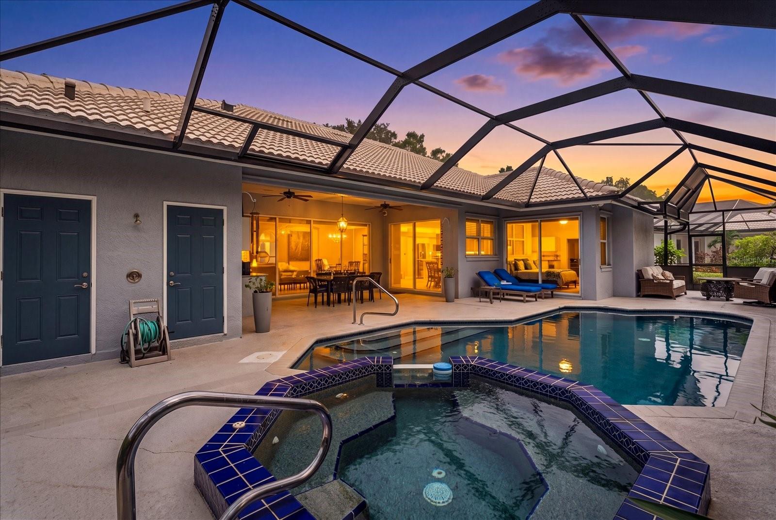 VENICE GOLF & COUNTRY CLUB - Residential