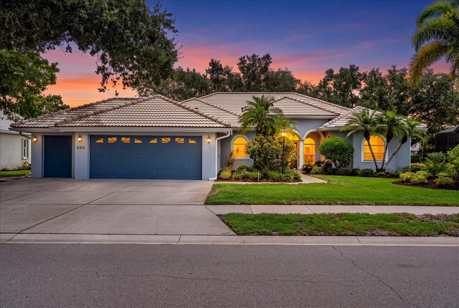 VENICE GOLF & COUNTRY CLUB - Residential