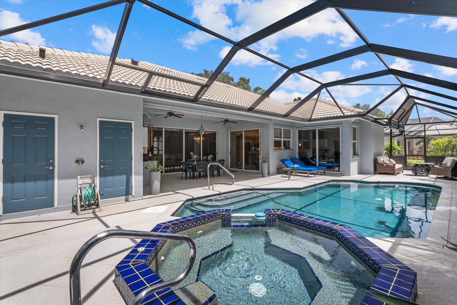 VENICE GOLF & COUNTRY CLUB - Residential