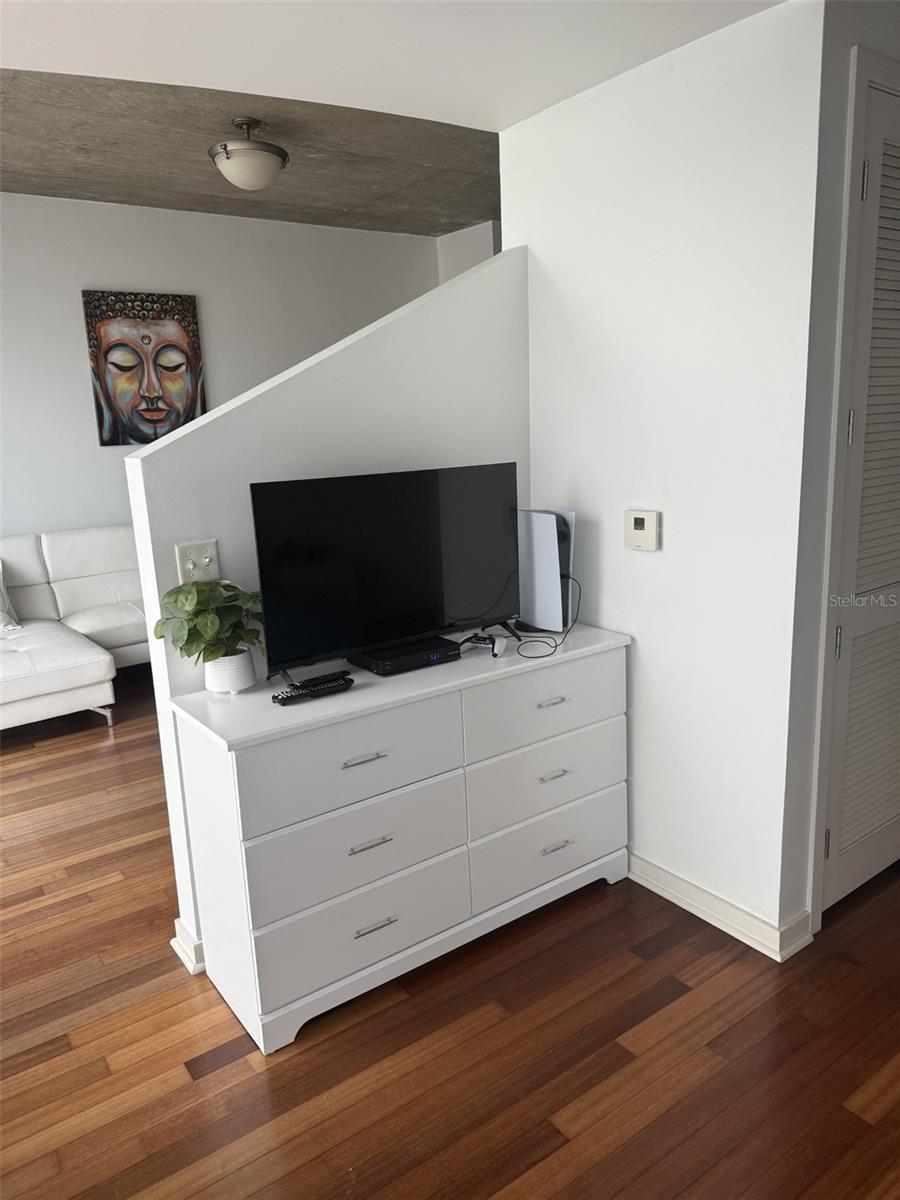 SOLAIRE/PLAZA CONDO - Residential