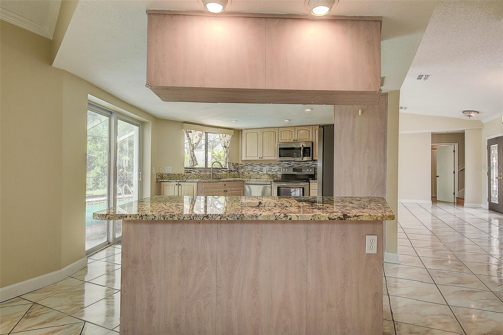 LAKE VALENCIA - - Residential
