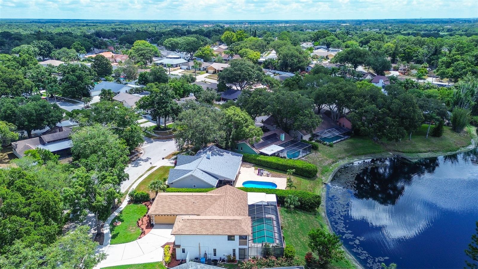 LAKE VALENCIA - - Residential