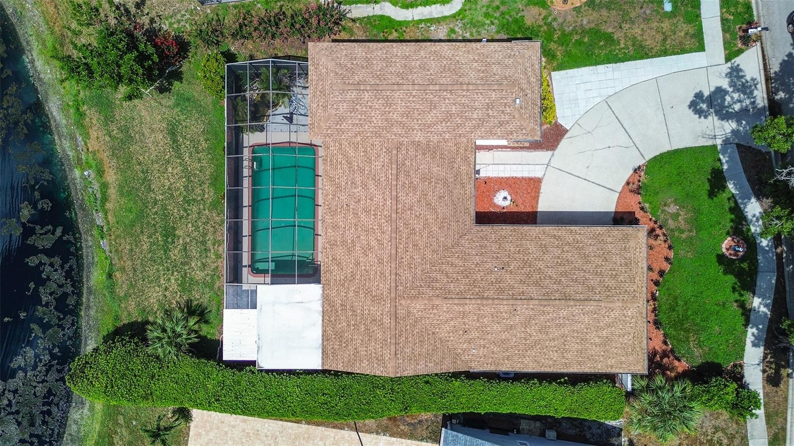 LAKE VALENCIA - - Residential