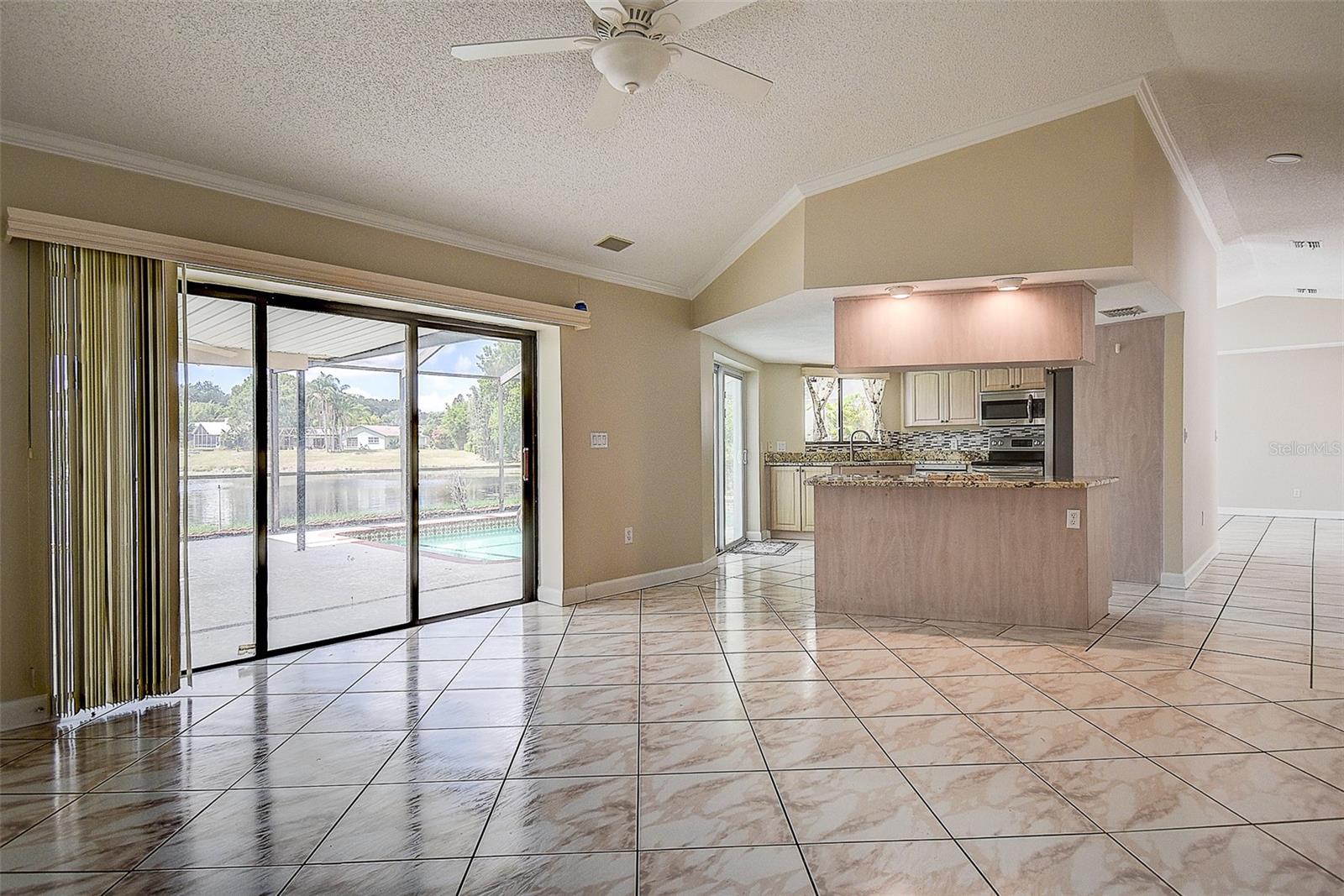 LAKE VALENCIA - - Residential