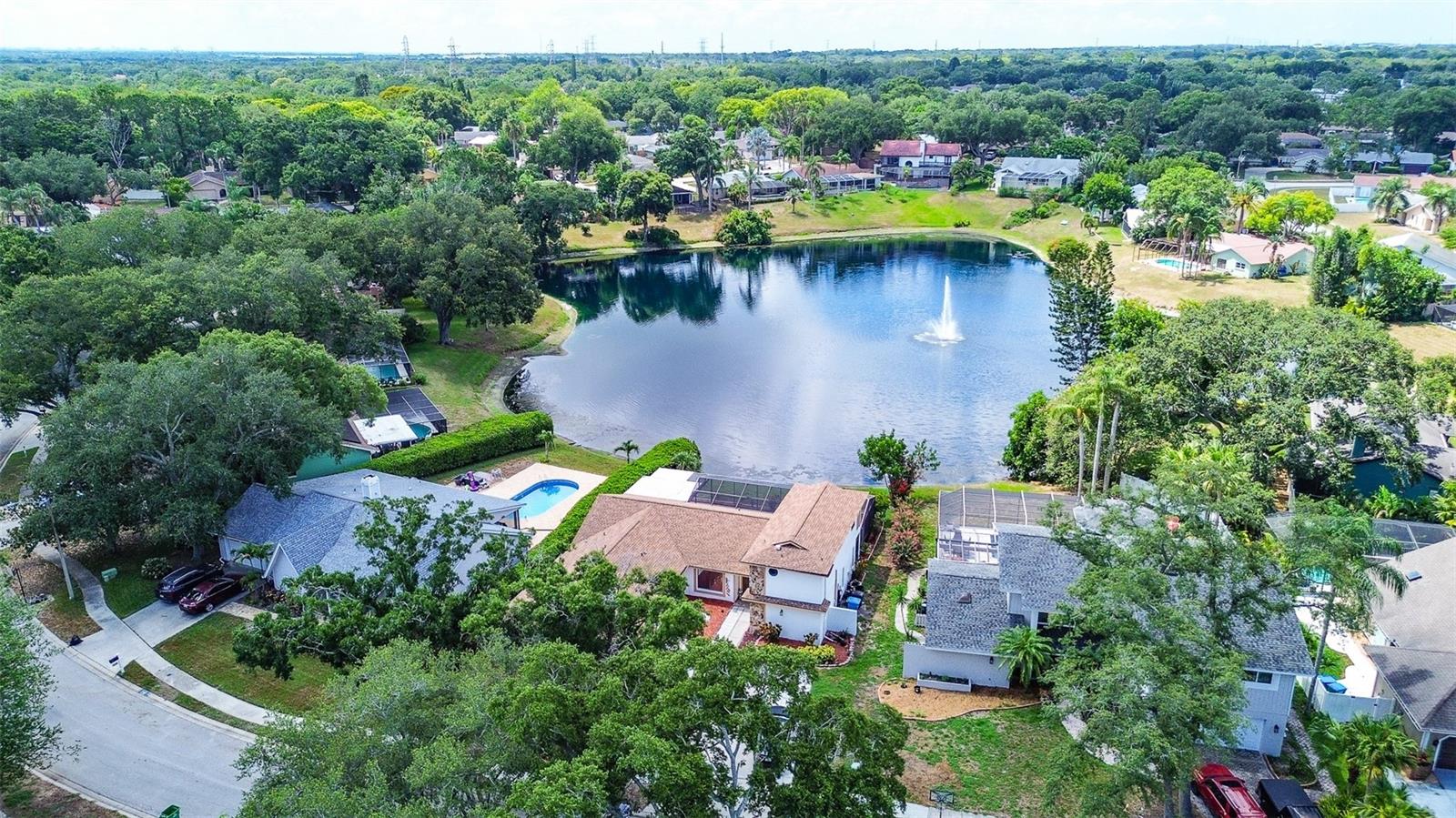 LAKE VALENCIA - - Residential