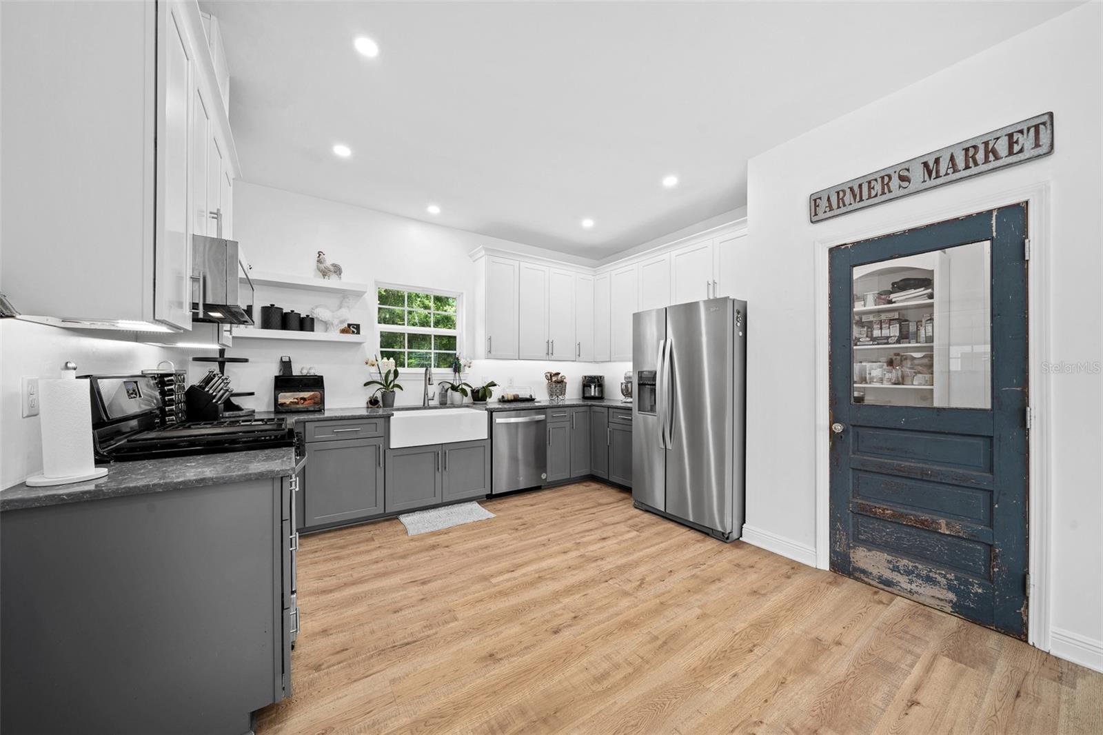 OAK RIDGE CROSSING - Residential