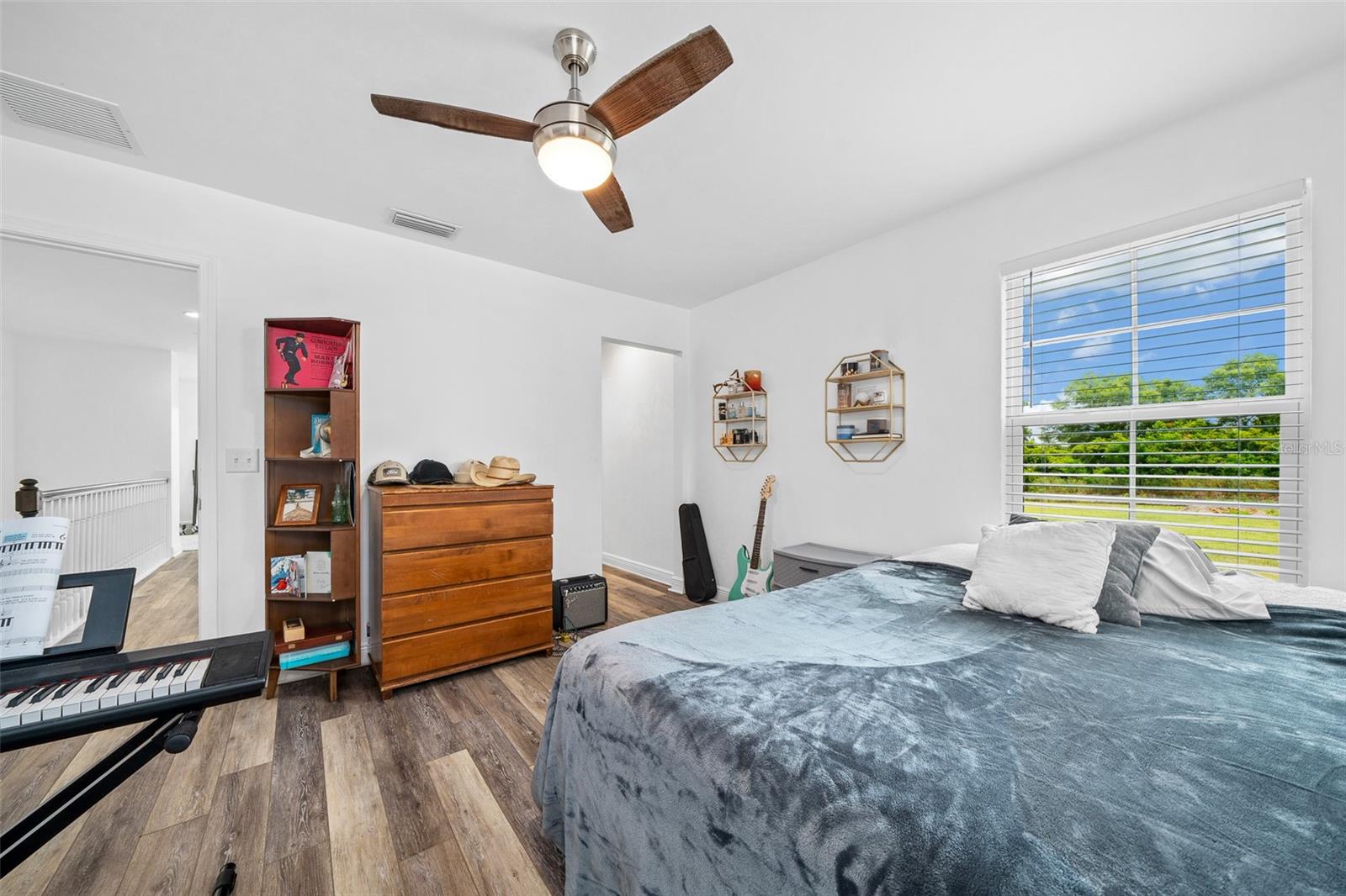 OAK RIDGE CROSSING - Residential