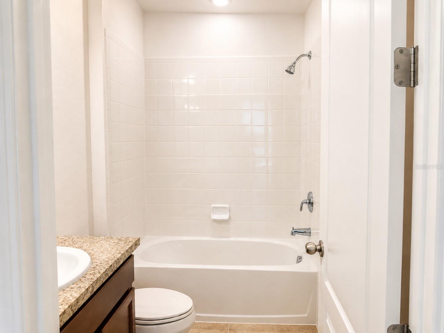 HANOVER LAKES PH 3 - Residential