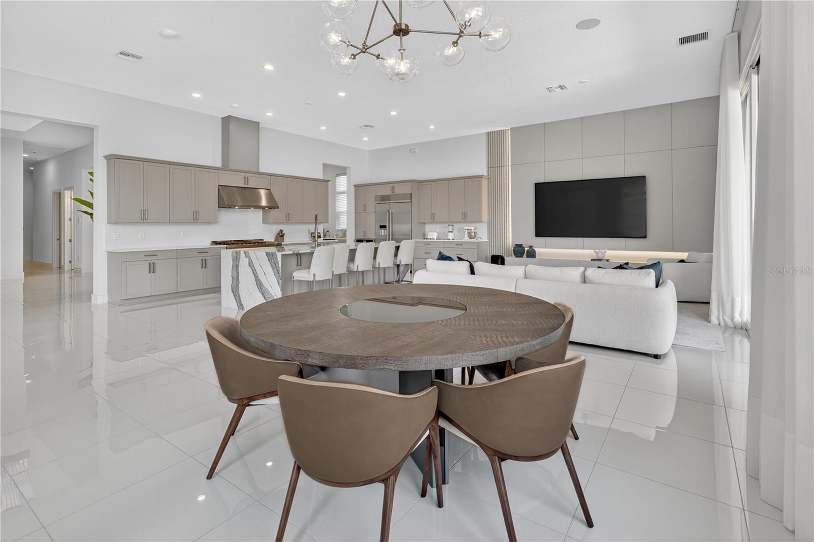 BELLA COLLINA SUB - Residential