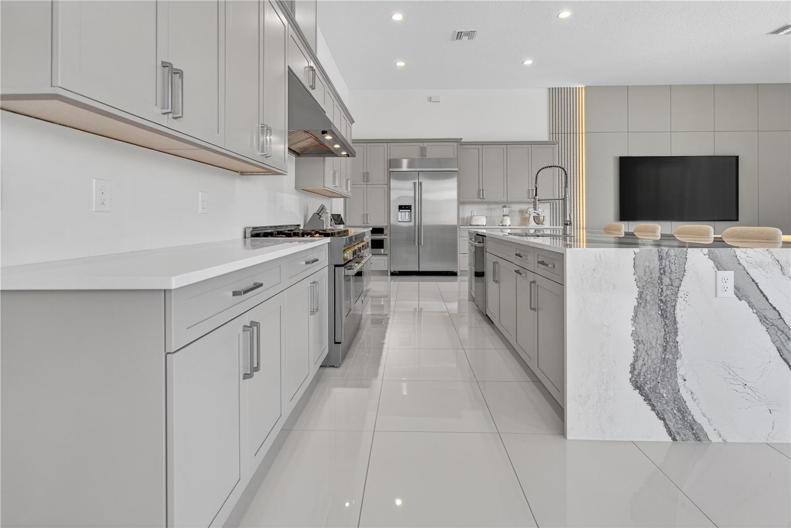 BELLA COLLINA SUB - Residential