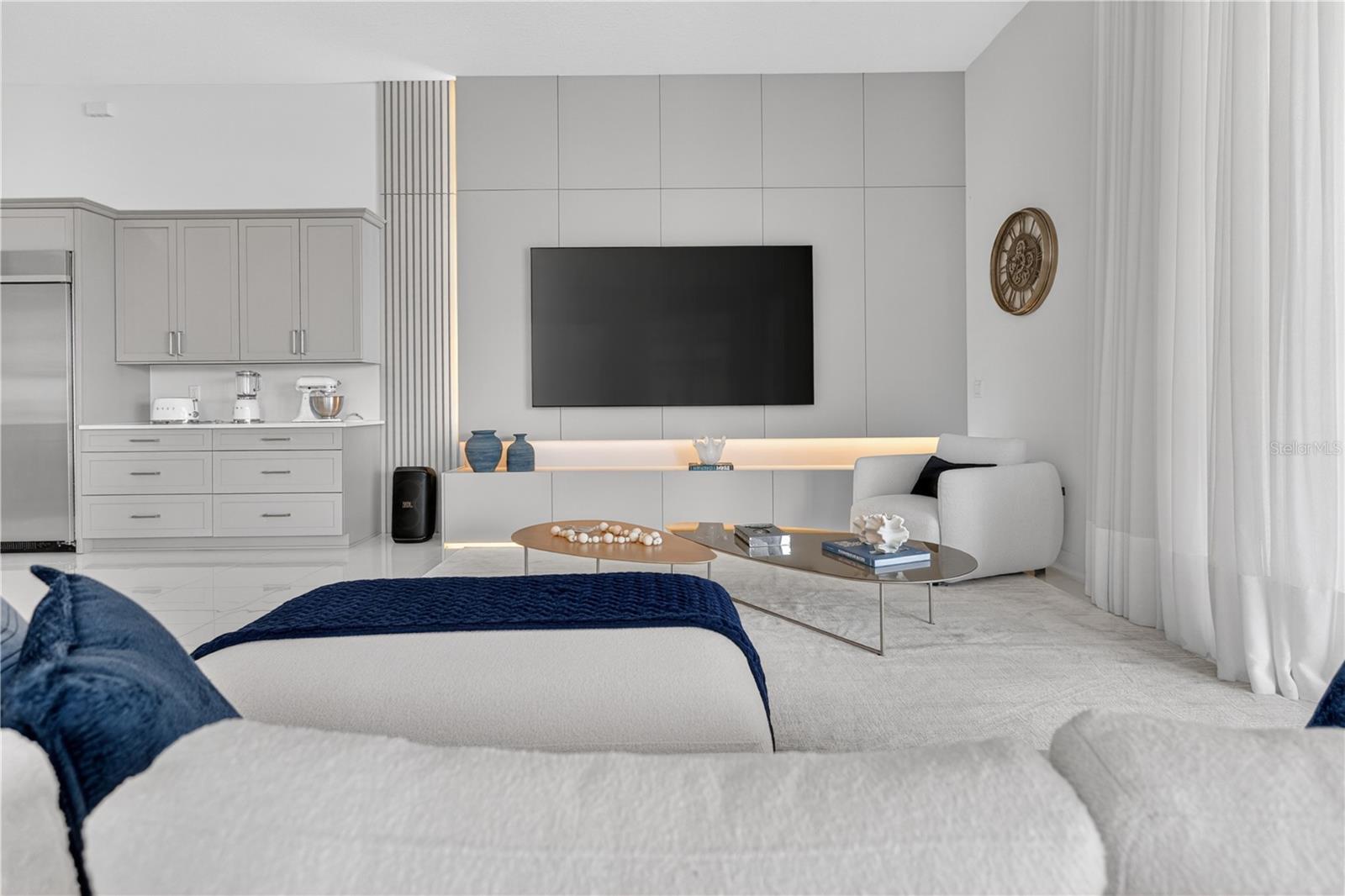 BELLA COLLINA SUB - Residential