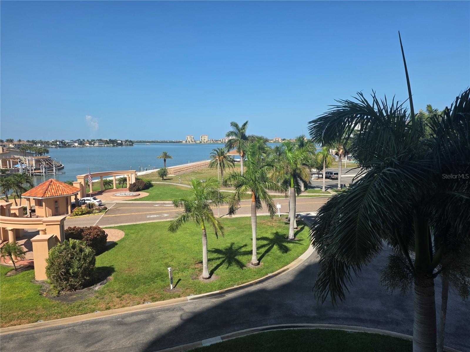 BAYWAY ISLES POINT BRITTANY SIX - Residential Lease