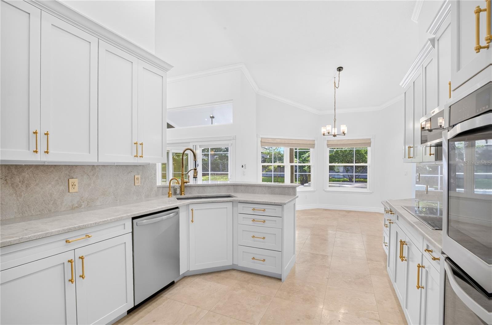 MUIRFIELD VILLAGE - Residential