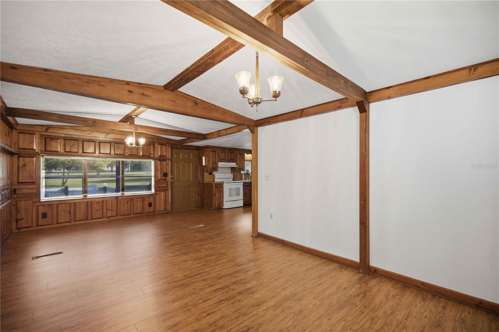 BELLEVIEW - Residential