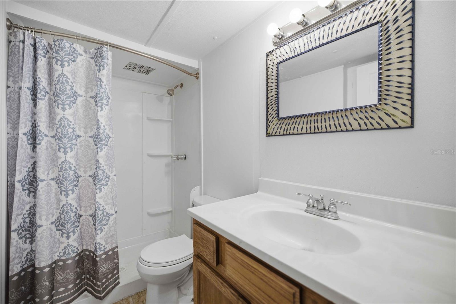 BELLEVIEW - Residential