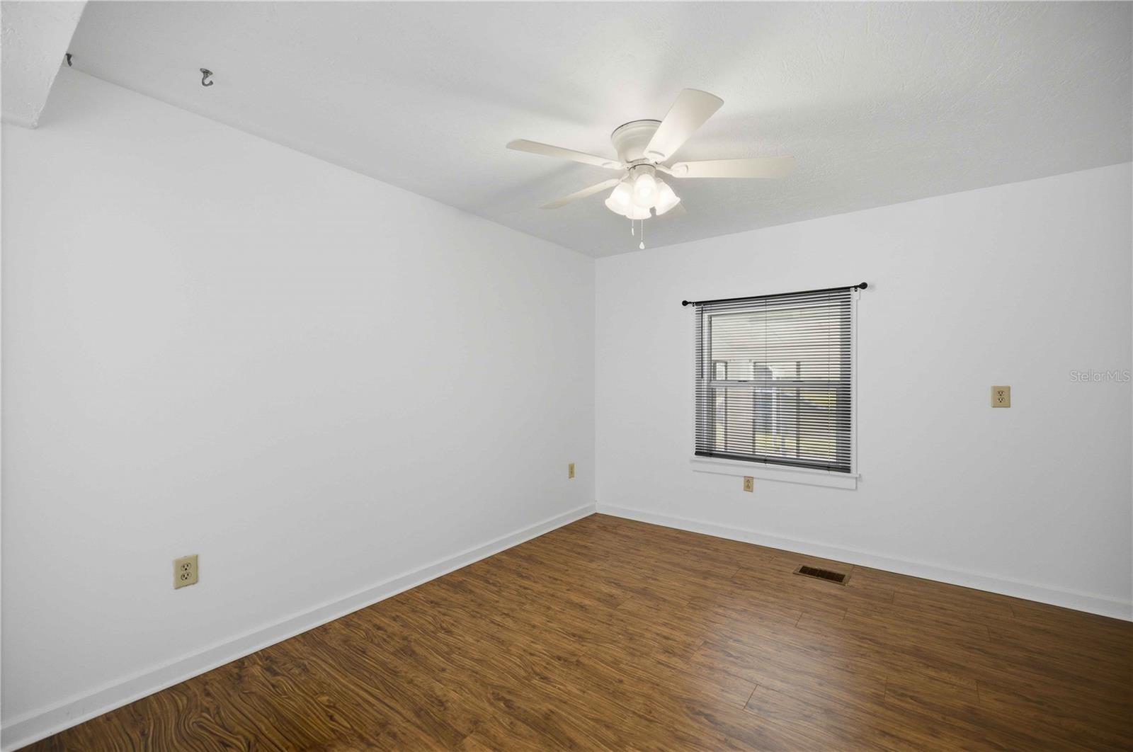 BELLEVIEW - Residential