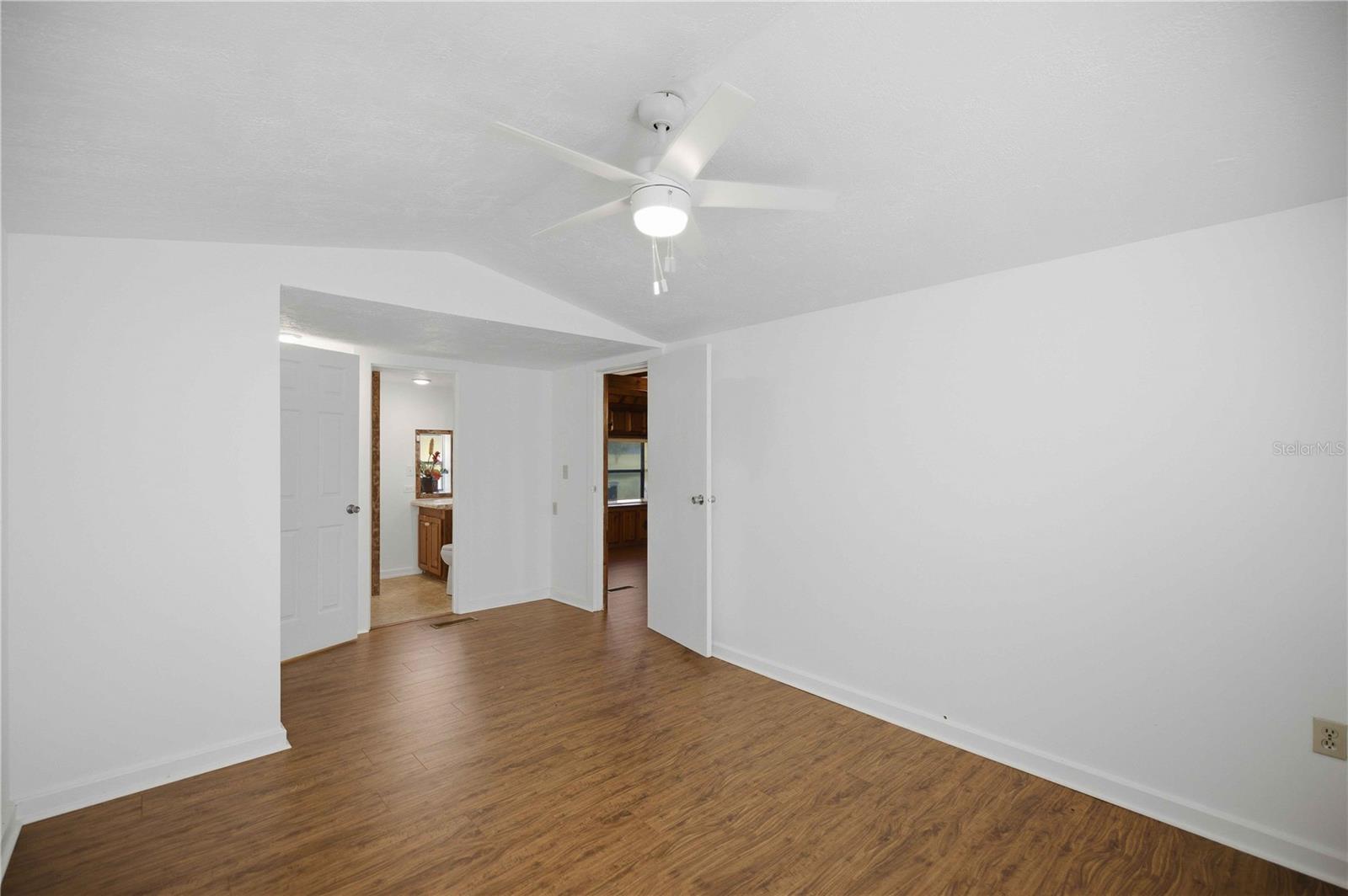 BELLEVIEW - Residential