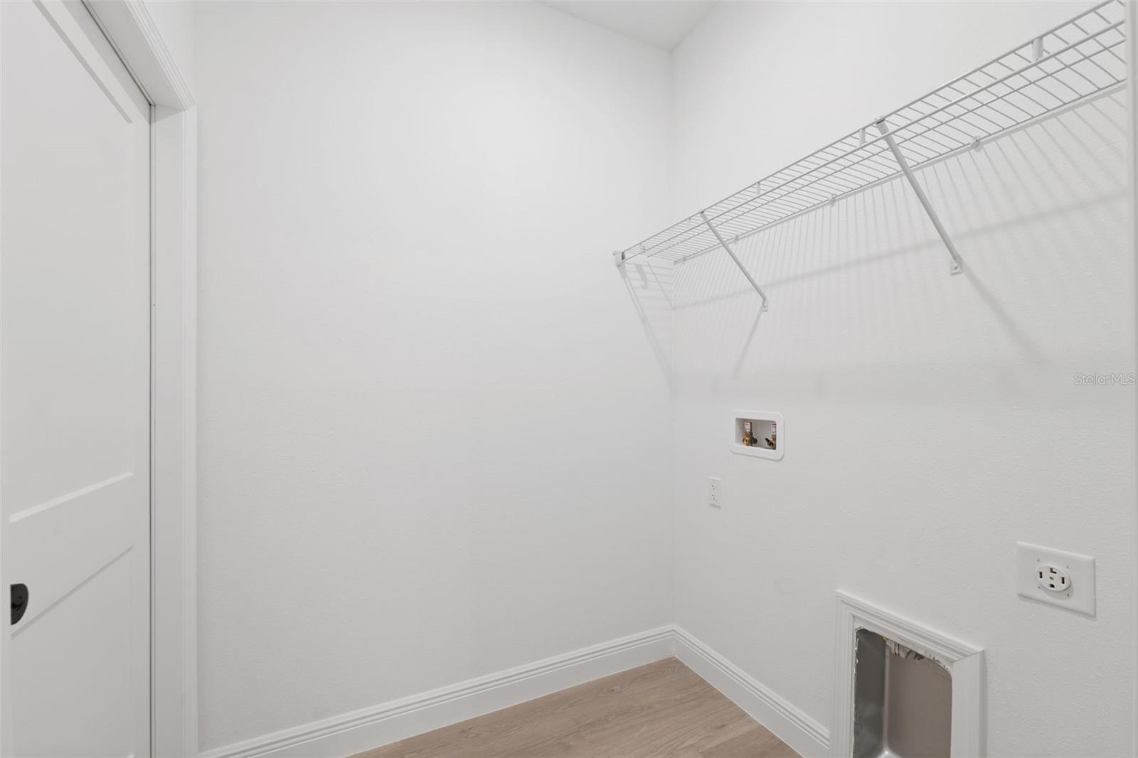 MARION OAKS UN 03 - Residential Lease