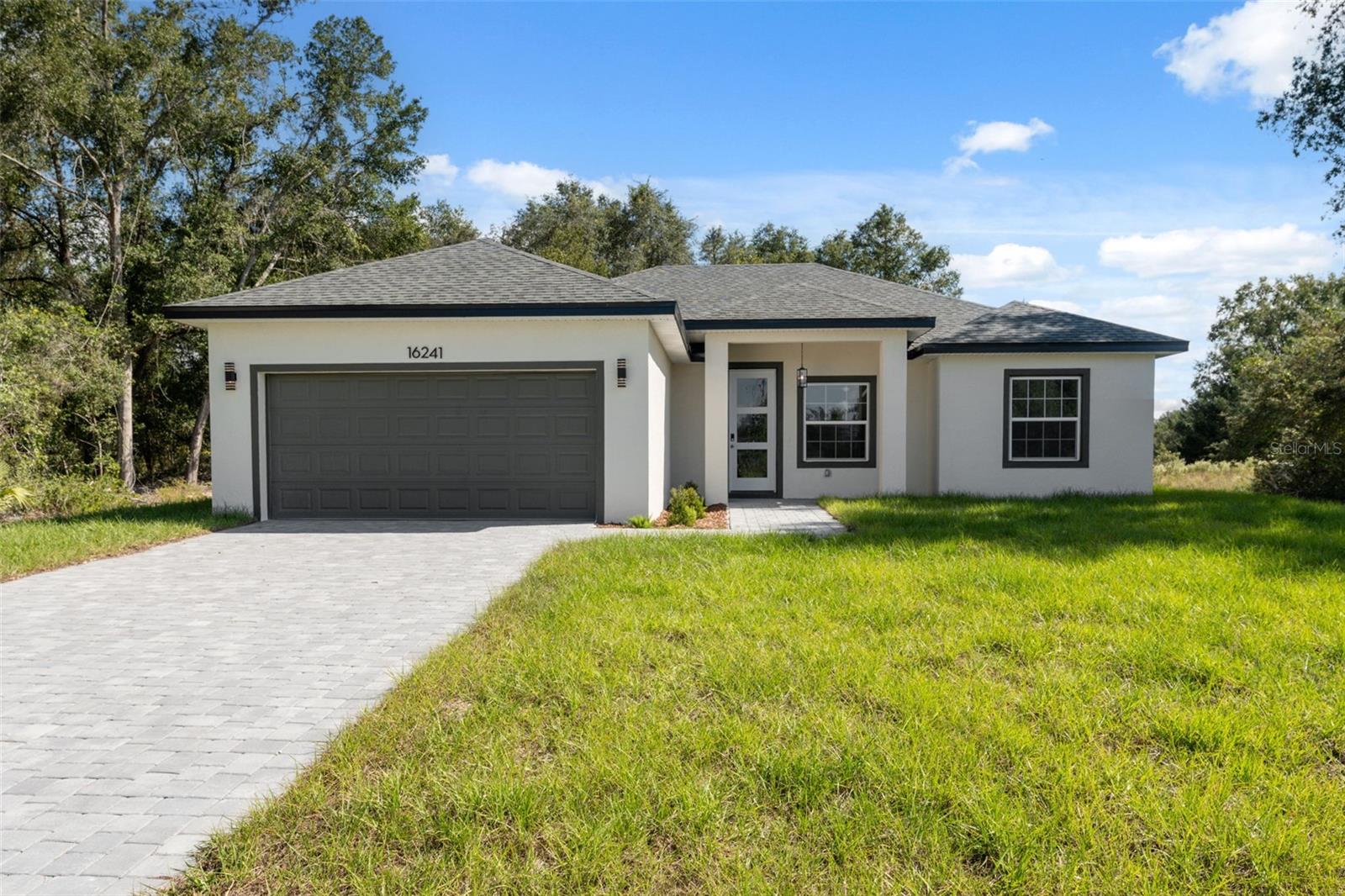 MARION OAKS UN 03 - Residential Lease