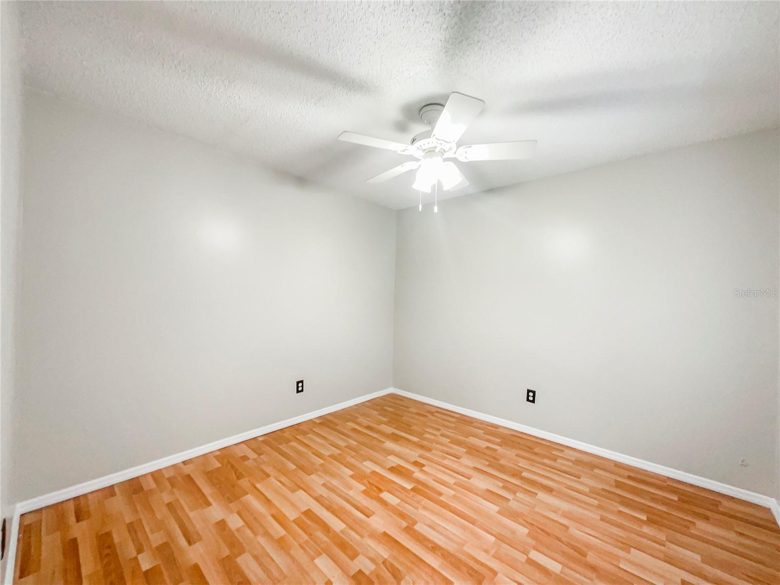 HUNTERS GLEN - Residential