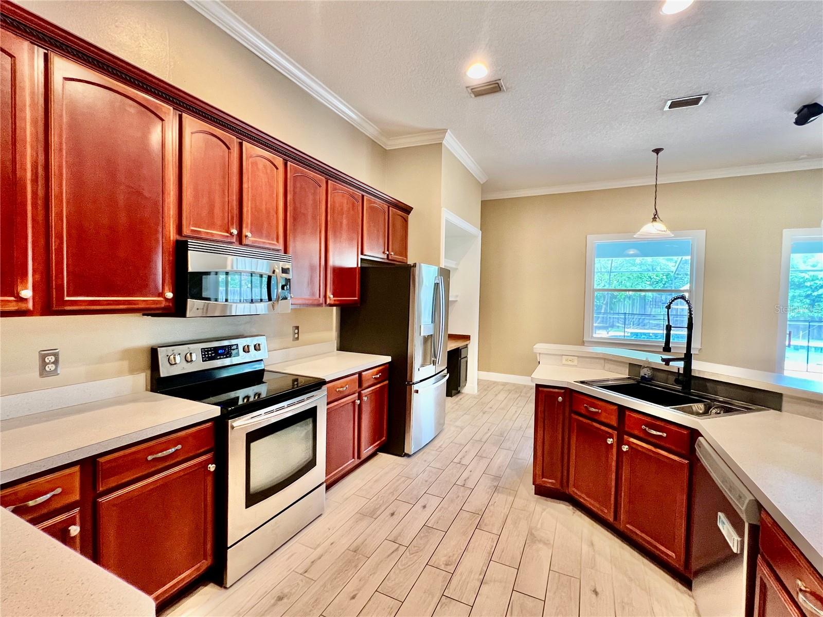 DUNCAN GROVES - Residential Lease