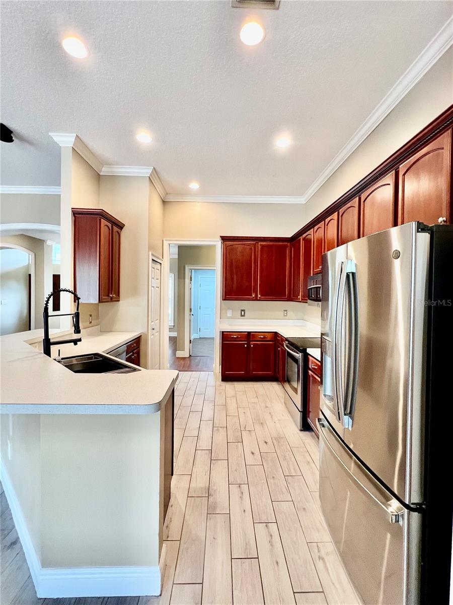 DUNCAN GROVES - Residential Lease