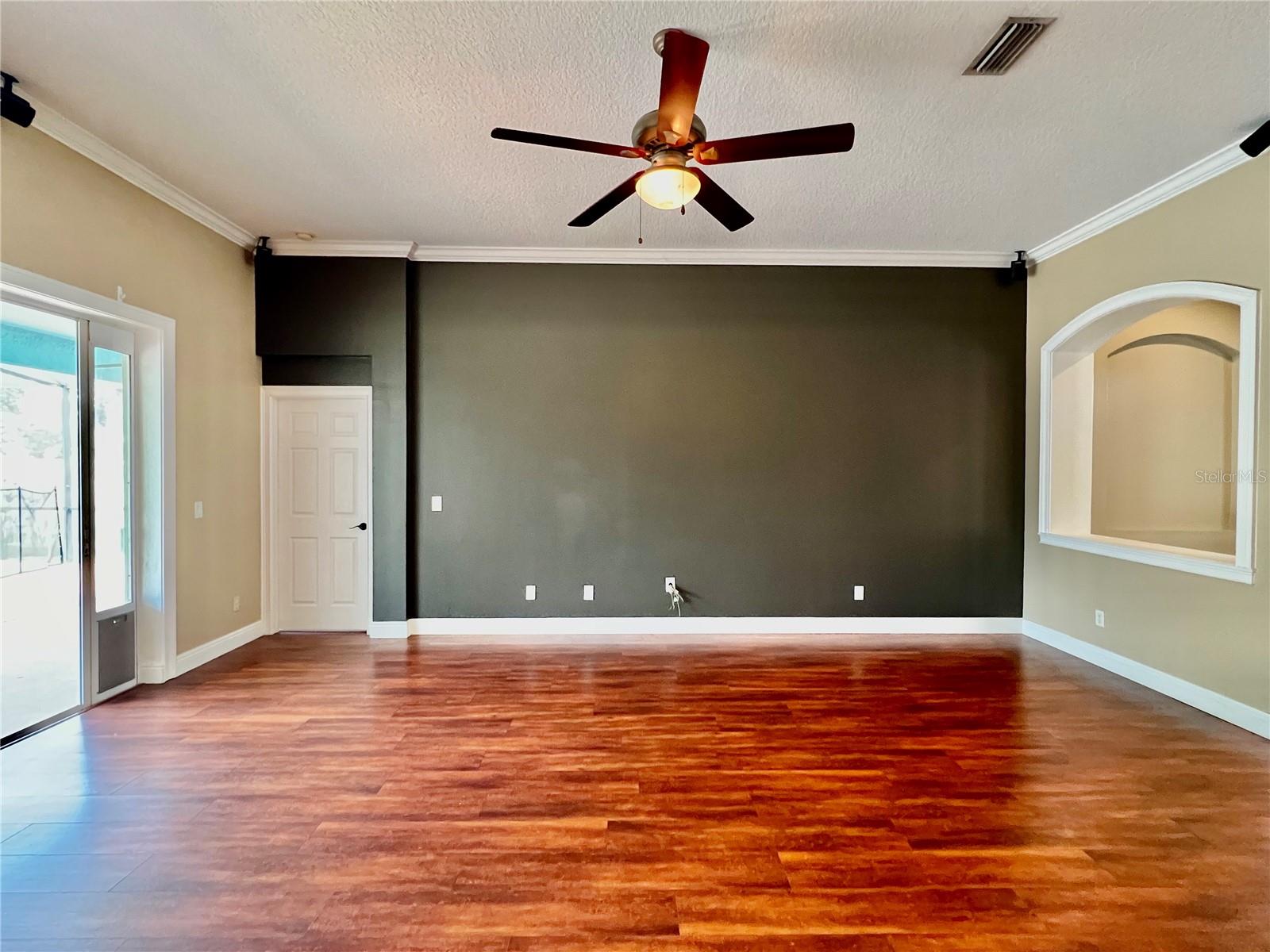 DUNCAN GROVES - Residential Lease