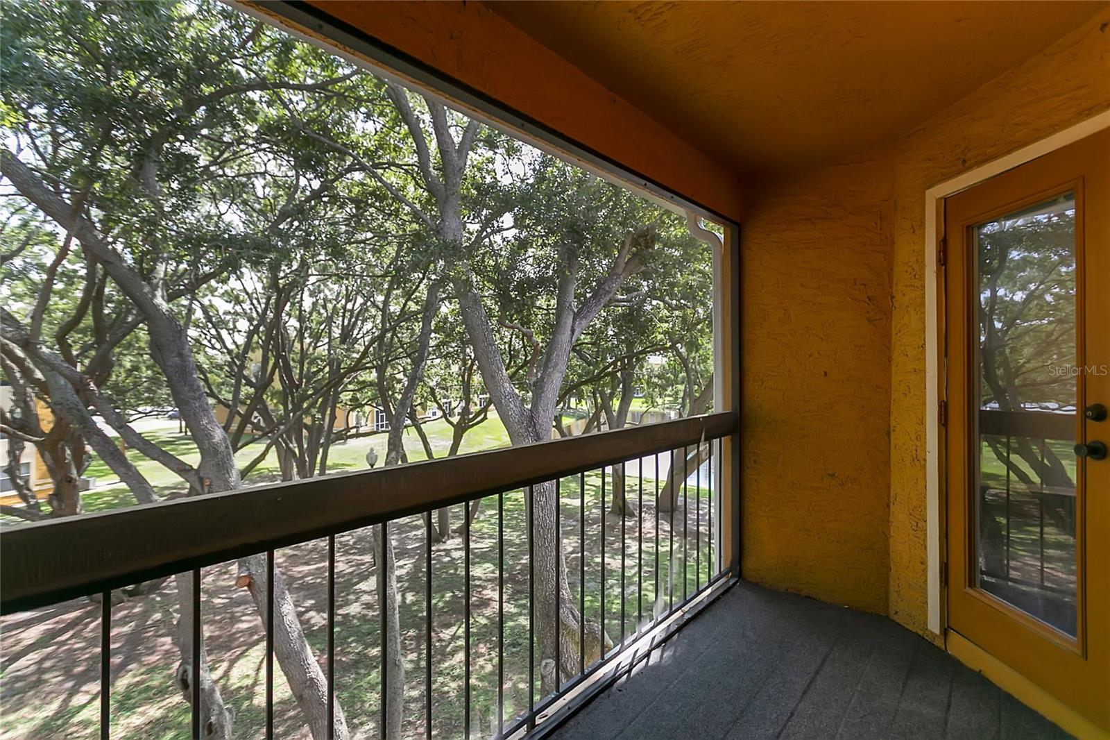 IMAGES CONDO - Residential