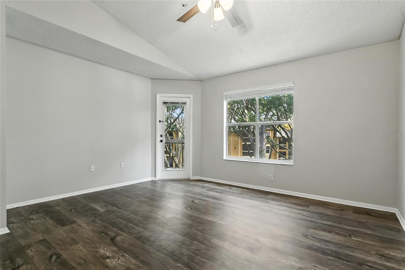 IMAGES CONDO - Residential