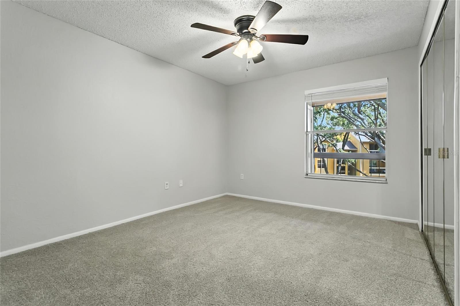 IMAGES CONDO - Residential