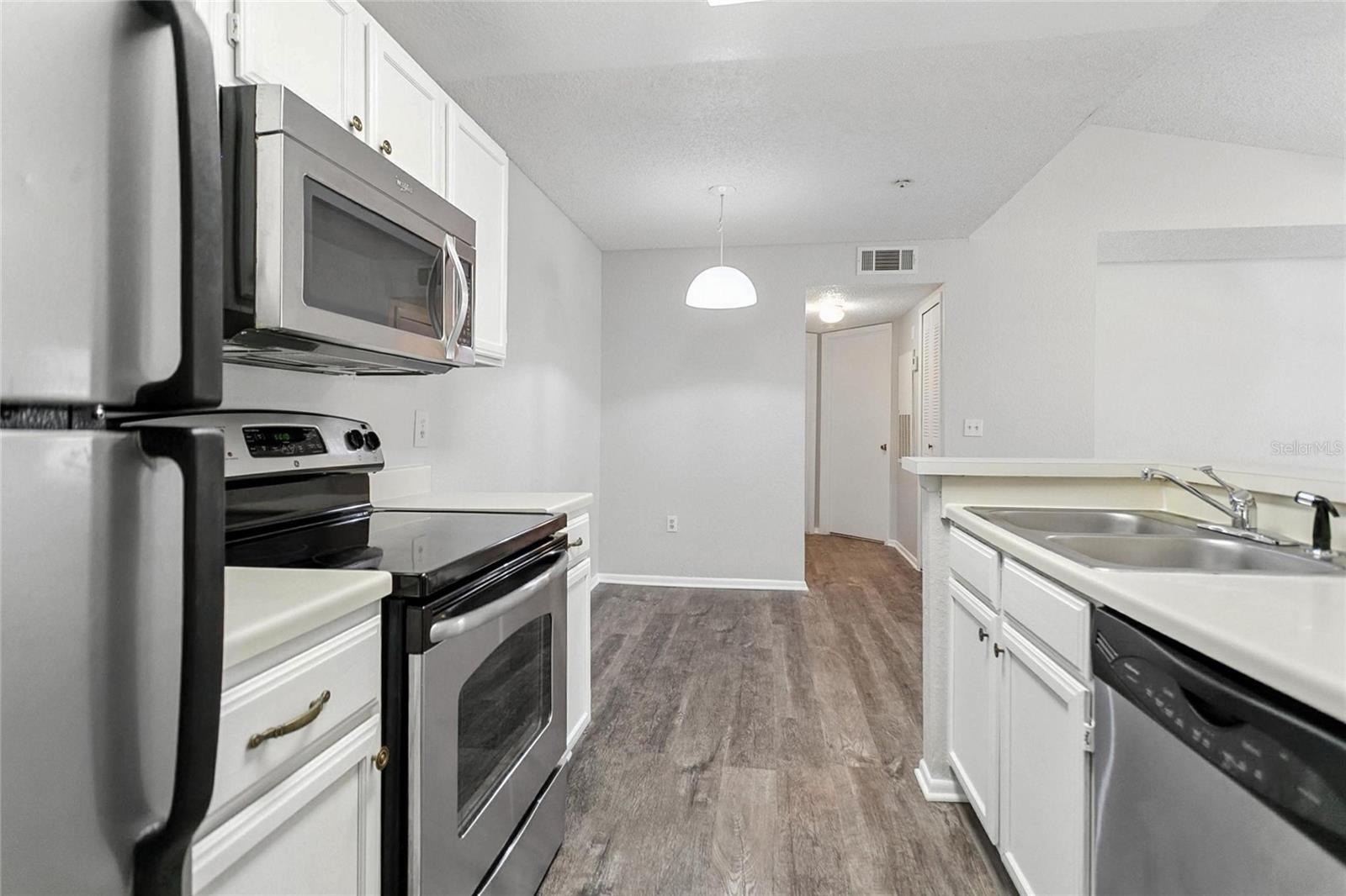 IMAGES CONDO - Residential