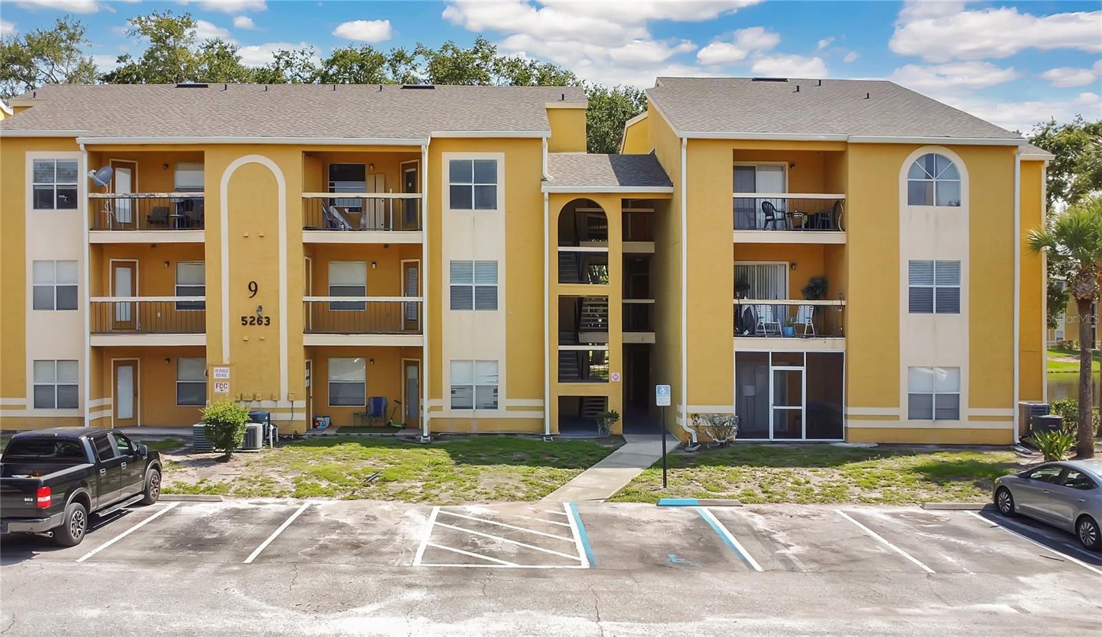 IMAGES CONDO - Residential