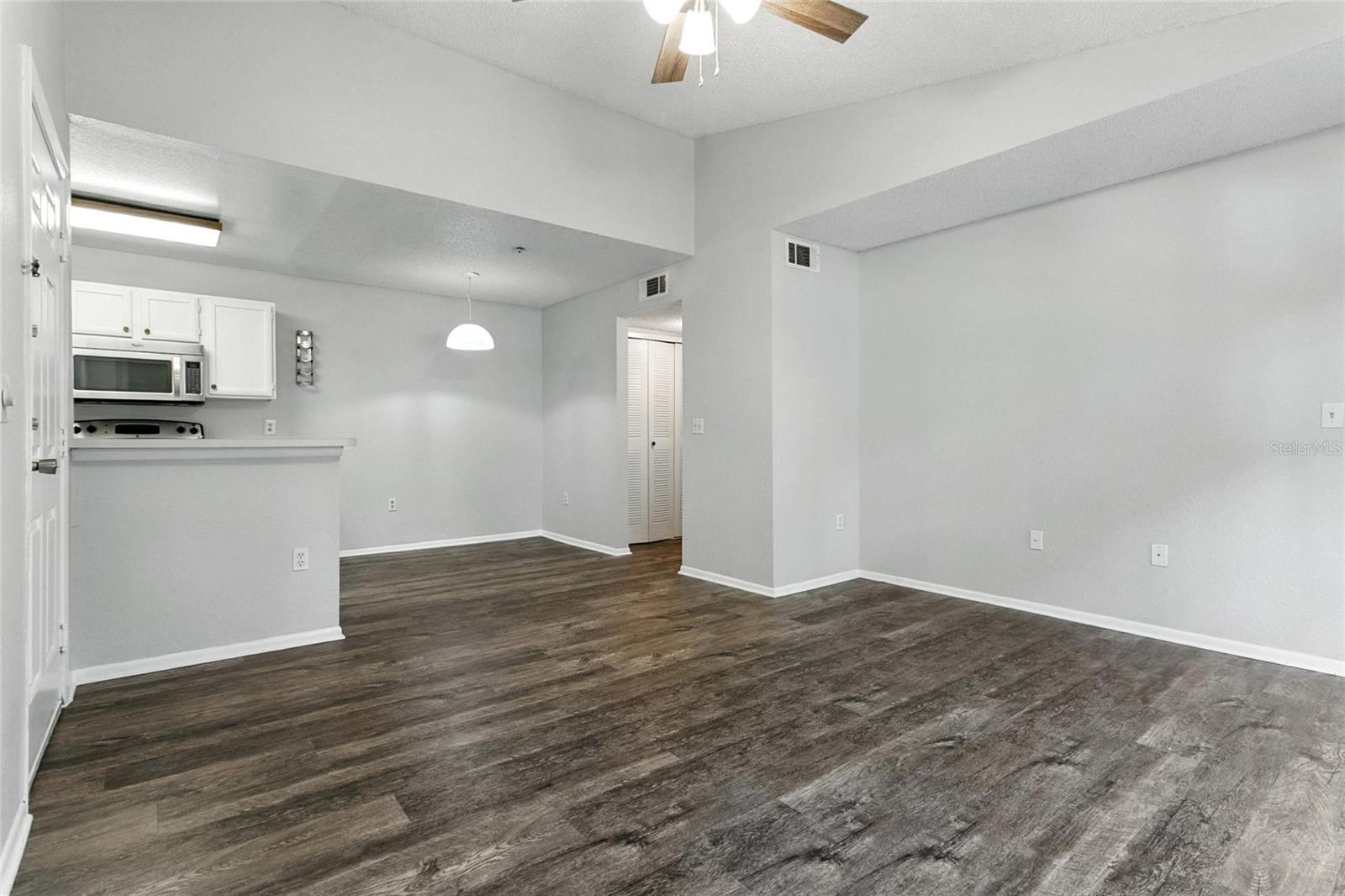 IMAGES CONDO - Residential