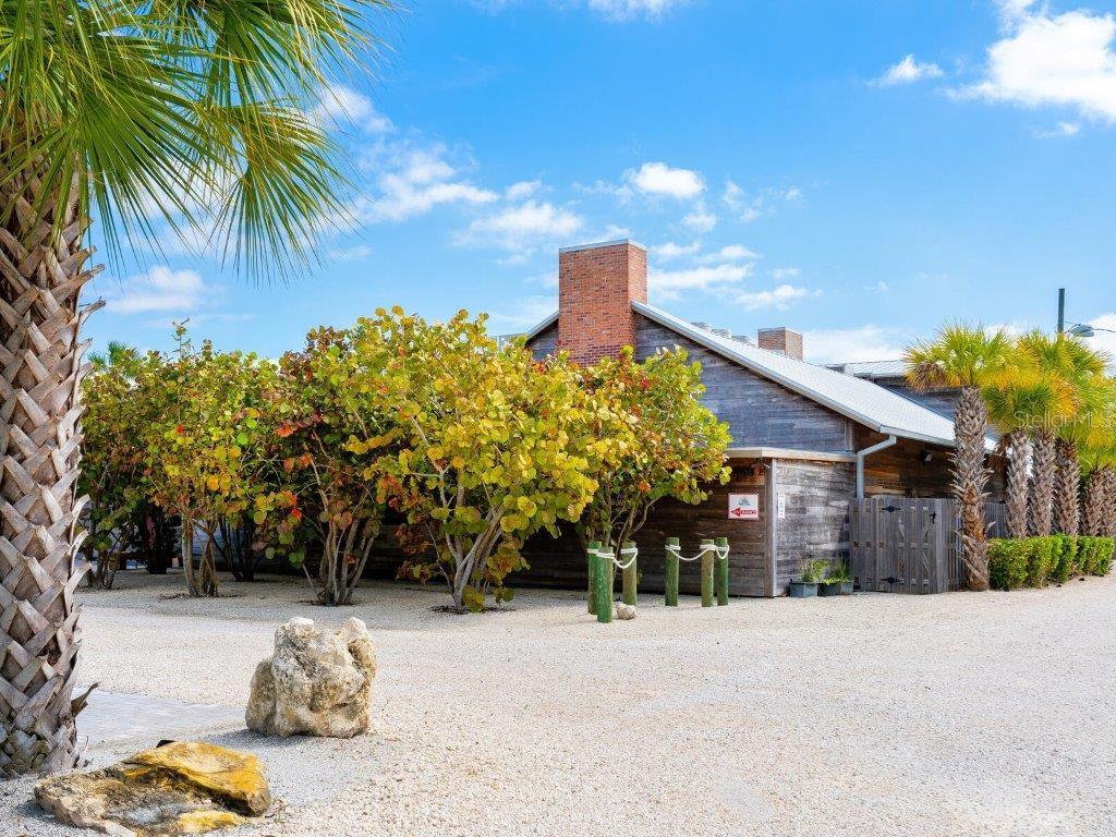 LONGBEACH ON LONGBOAT KEY - Residential