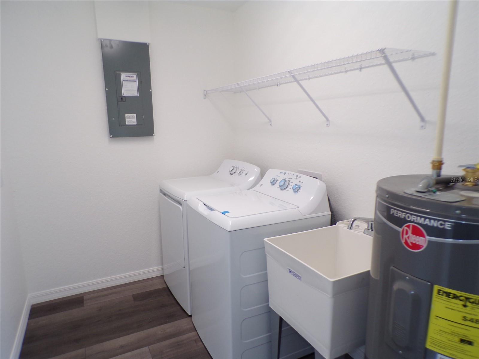 PEACE RIVER SHORES - Residential Lease